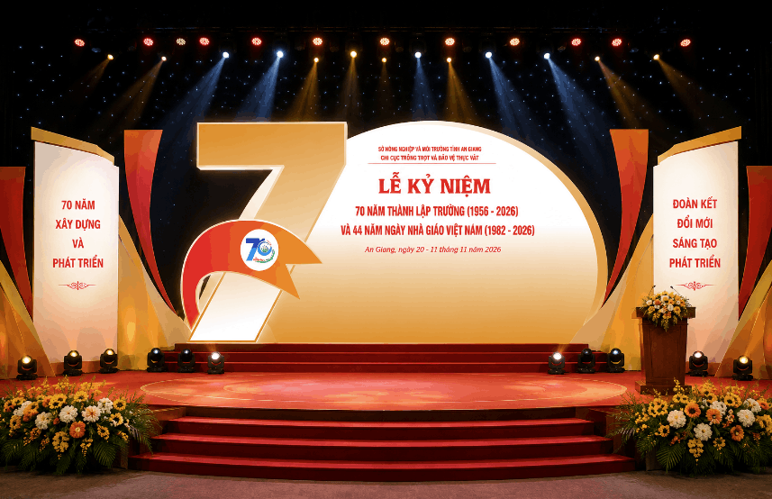 19258 le ky niem 70 nam thanh lap truong.png